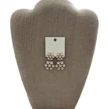 Load image into Gallery viewer, The Jewels Earrings (Double Flower)