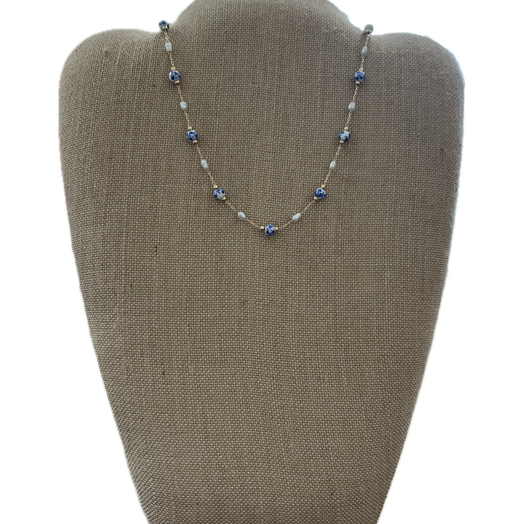 The Charlotte Necklace (Mini Pearls)