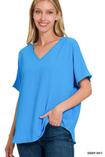 Load image into Gallery viewer, The Elaine Top