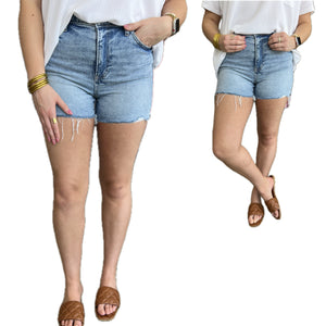 The Kit Denim Shorts (Light Wash)