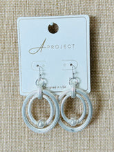 Load image into Gallery viewer, The Agatha Earrings