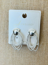 Load image into Gallery viewer, The Frances Earrings