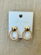 Load image into Gallery viewer, The Frances Earrings