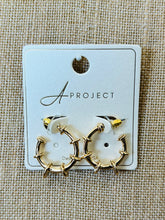 Load image into Gallery viewer, The Kimberly Hoops