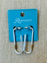 Load image into Gallery viewer, The Unice Hoops