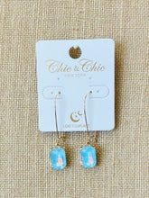 Load image into Gallery viewer, The Aurora Earrings