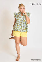 Load image into Gallery viewer, The Blair Top (Plus Size)