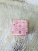Load image into Gallery viewer, Light Pink Bow Jewelry Organizer