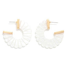 Load image into Gallery viewer, The Lily Earrings